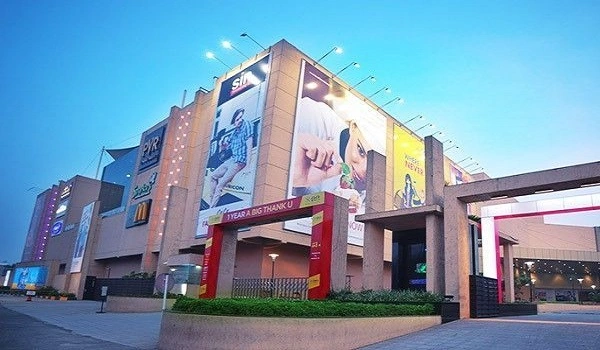 Featured Image of Malls Near Kokapet